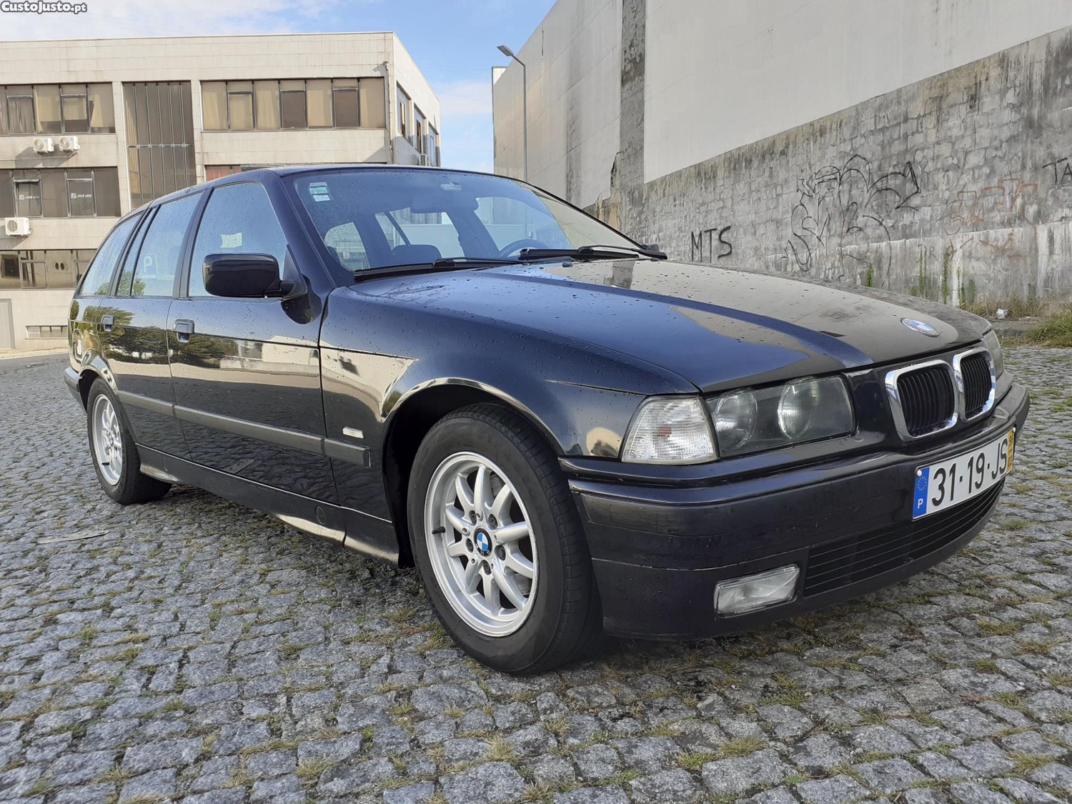BMW 318 Touring — fotografia 6