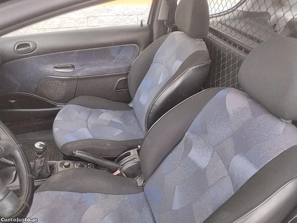 Peugeot 206 2000 HDI — photo 5