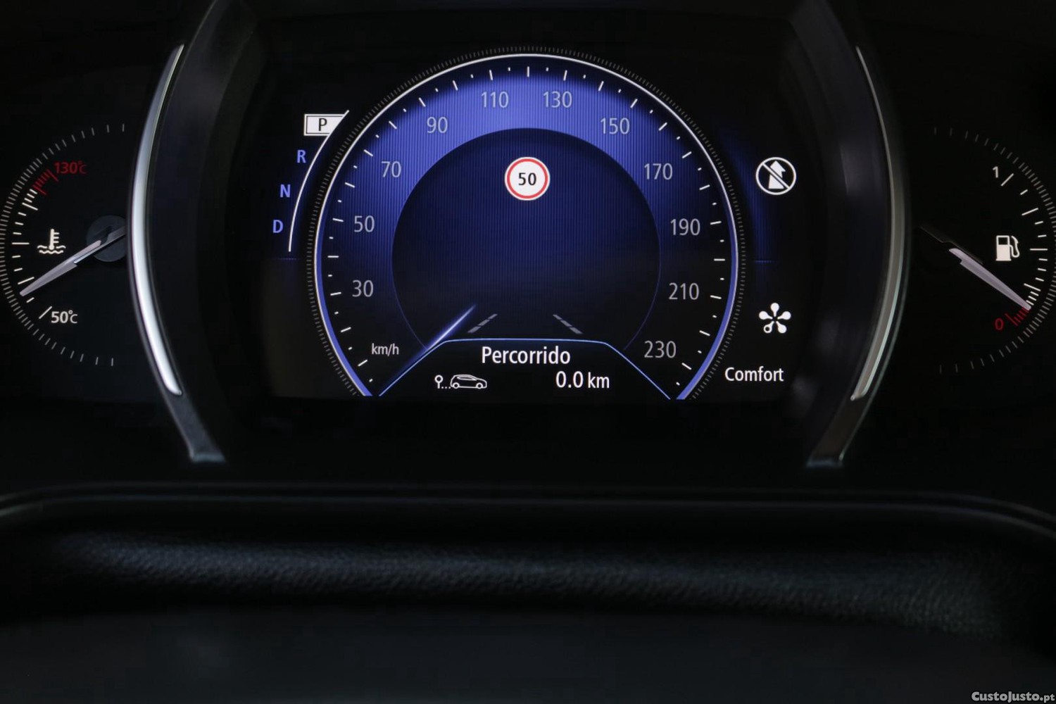 Renault Mégane Sport Tourer 1.5 Blue DCI GT Line EDC 115cv — fotografia 18