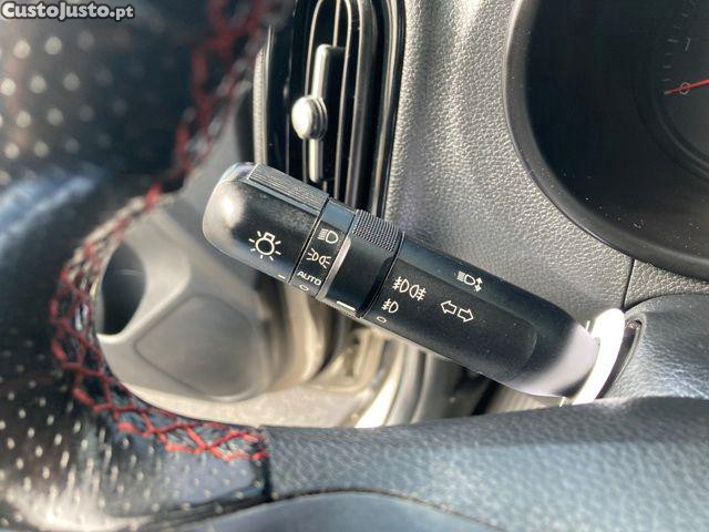 Kia Picanto 1.2 ISG GT Line — fotografia 13