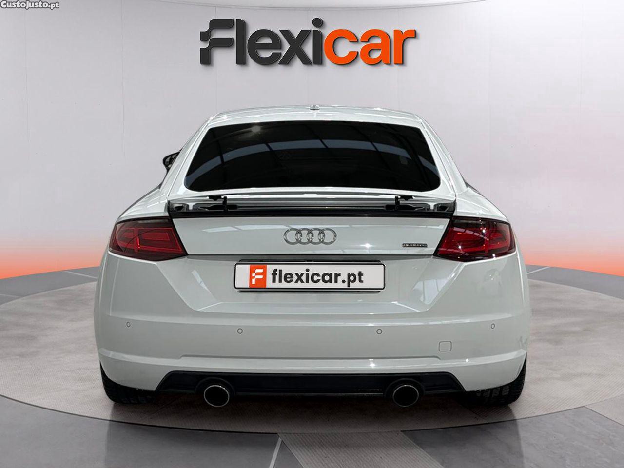 Audi TT Coupé 2.0 TFSI S-line S tronic — fotografia 12