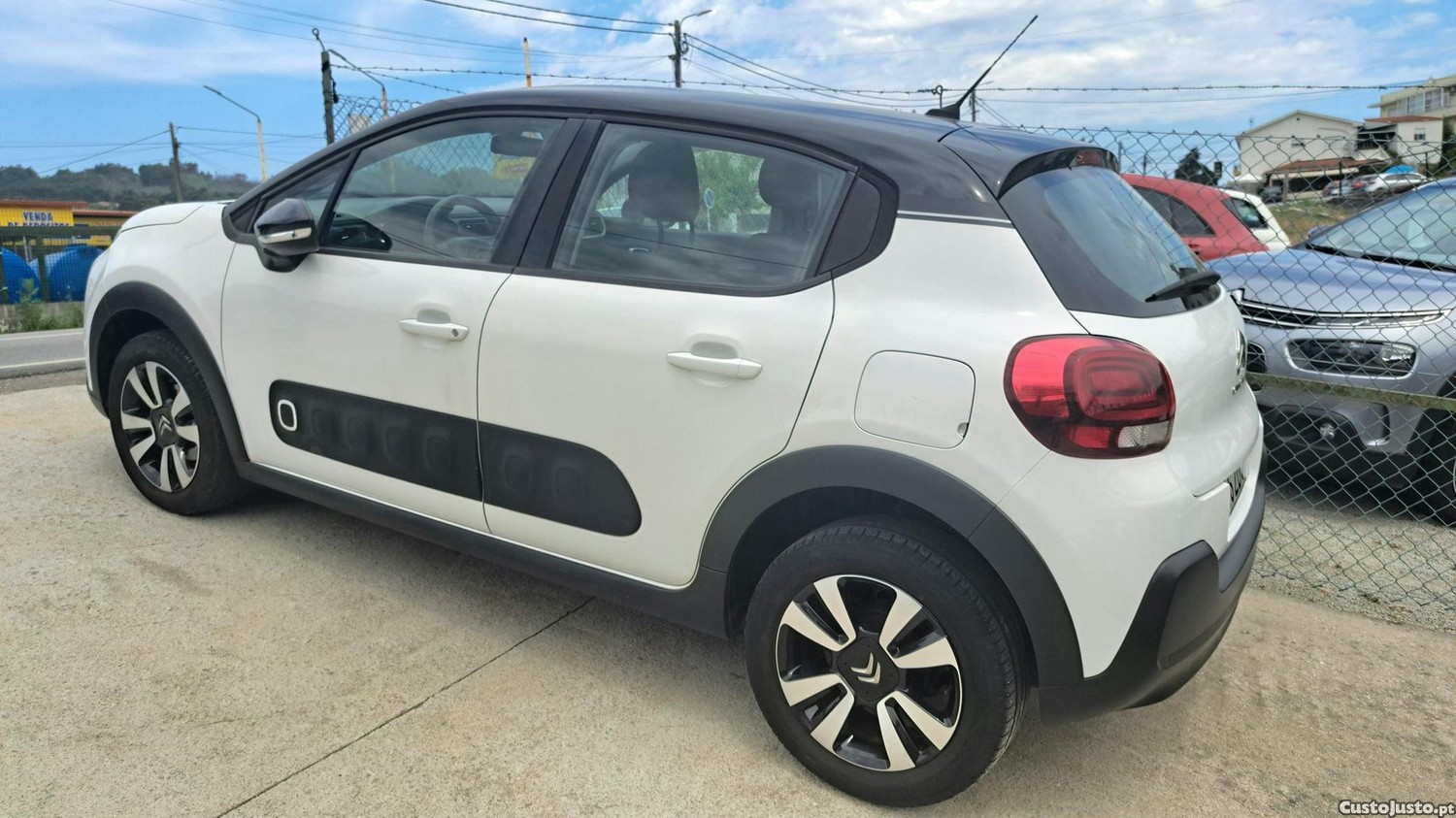Citroën C3 1.2 PureTech Feel - 19 — photo 2