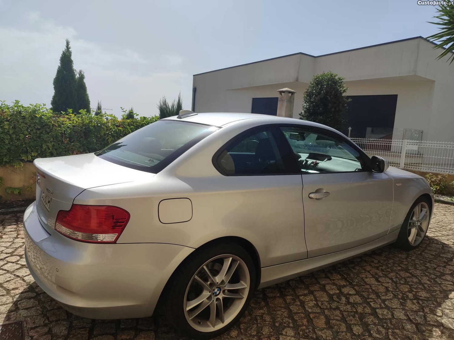 BMW 118 d — fotografia 7
