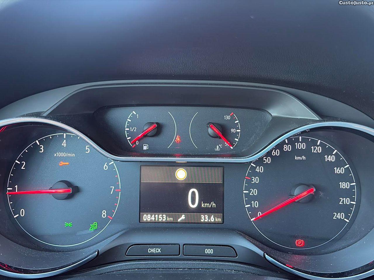 Opel Grandland X 1.2 T Ultimate — fotografia 7