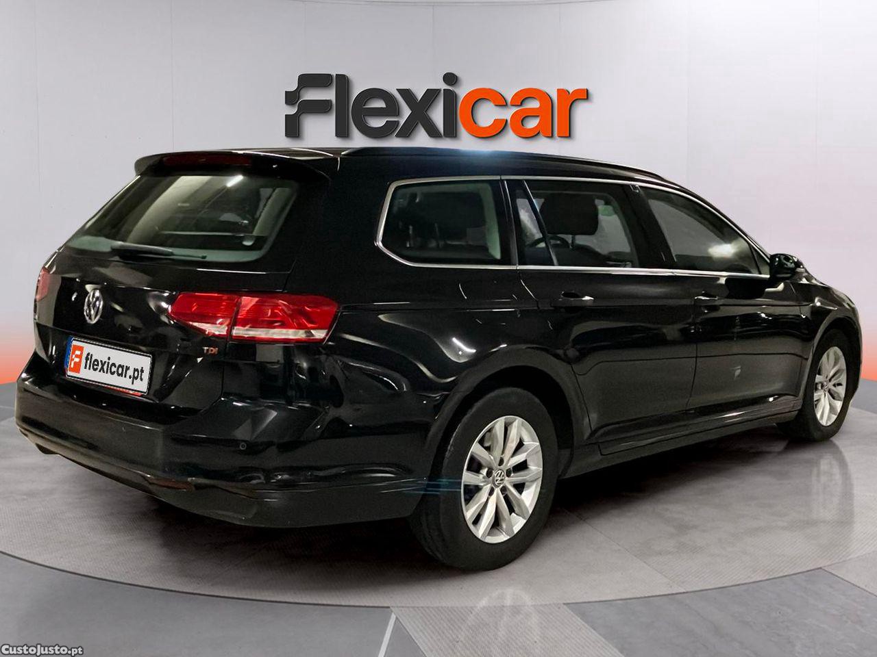Volkswagen Passat 1.6 TDI Confortline — fotografia 20