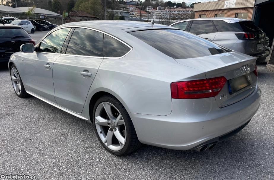 Audi A5 S-LINE - 10 foto 2