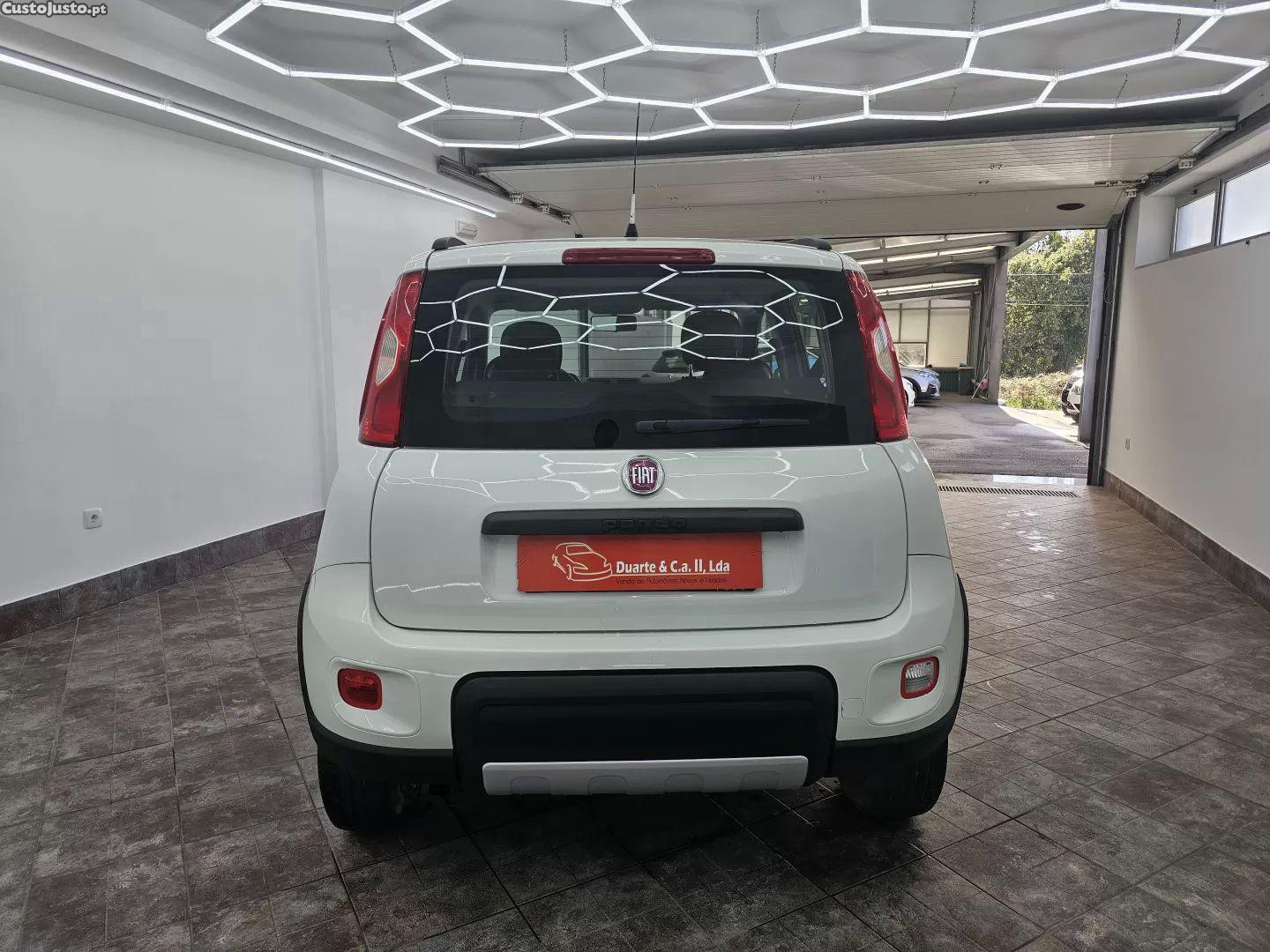 Fiat Panda 0.9 8v twinair city cross 4x4 — fotografia 16