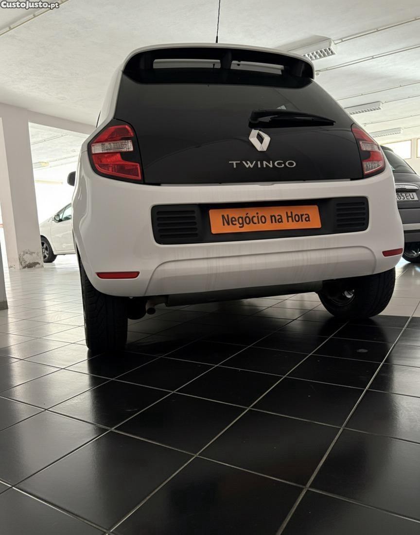 Renault Twingo Dualogic Lounge — fotografia 7