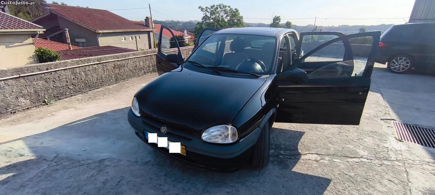Opel Corsa b — fotografia 2
