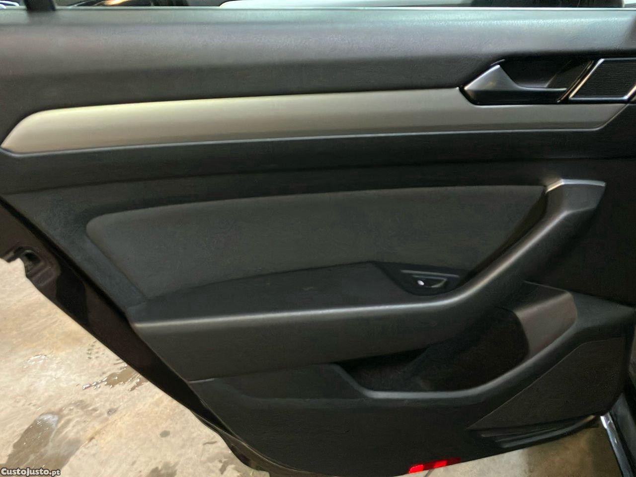 Volkswagen Passat 1.6 TDI Confortline — fotografia 4