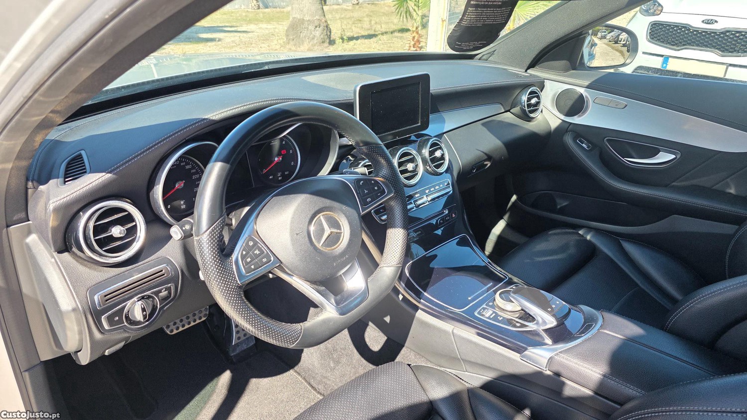 Mercedes-Benz C 220 d AMG 170cv 9G-TRONIC - 15 — photo 5
