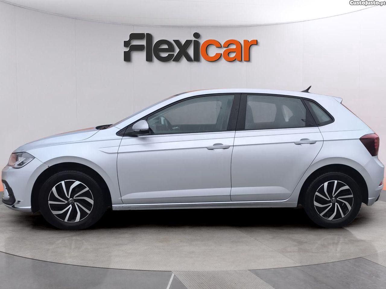 Volkswagen Polo 1.0 TSI Life — fotografia 14