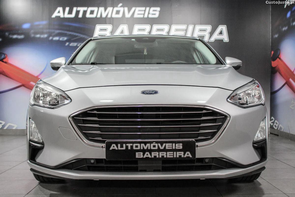 Ford Focus 1.5 TDCi Titanium — fotografia 6