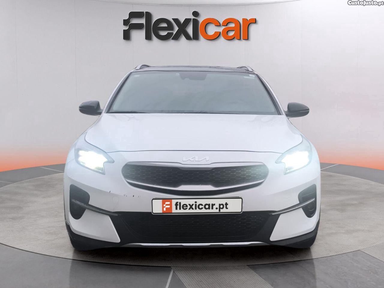 Kia XCeed 1.0 T-GDI Drive — fotografia 16