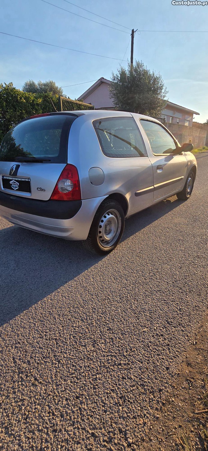 Renault Clio Storia - 05 foto 5