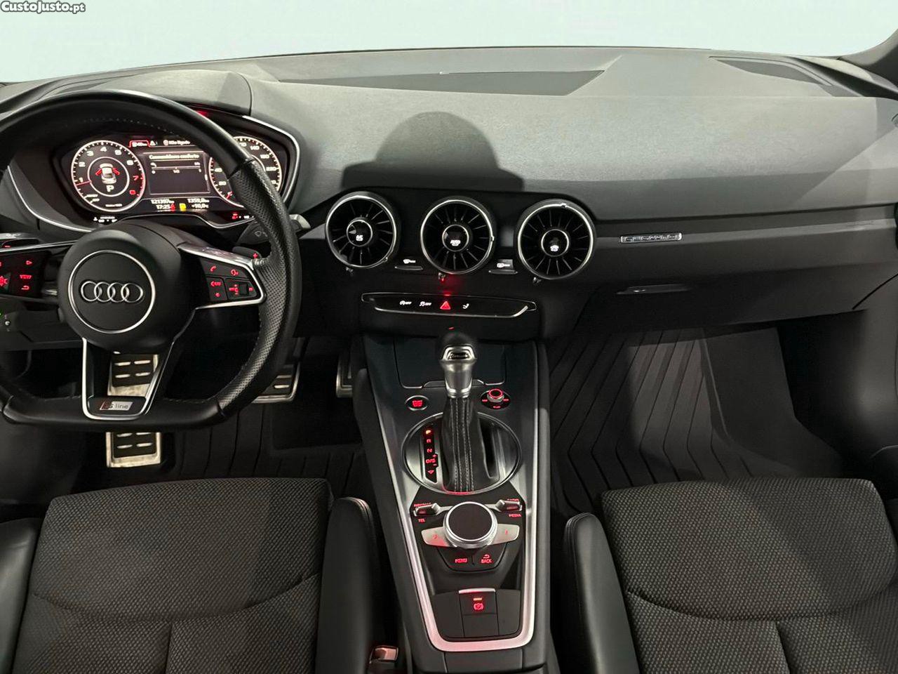 Audi TT Coupé 2.0 TFSI S-line S tronic — fotografia 9