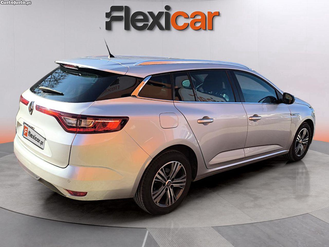 Renault Mégane Sport Tourer 1.5 Blue dCi Limited — fotografia 11