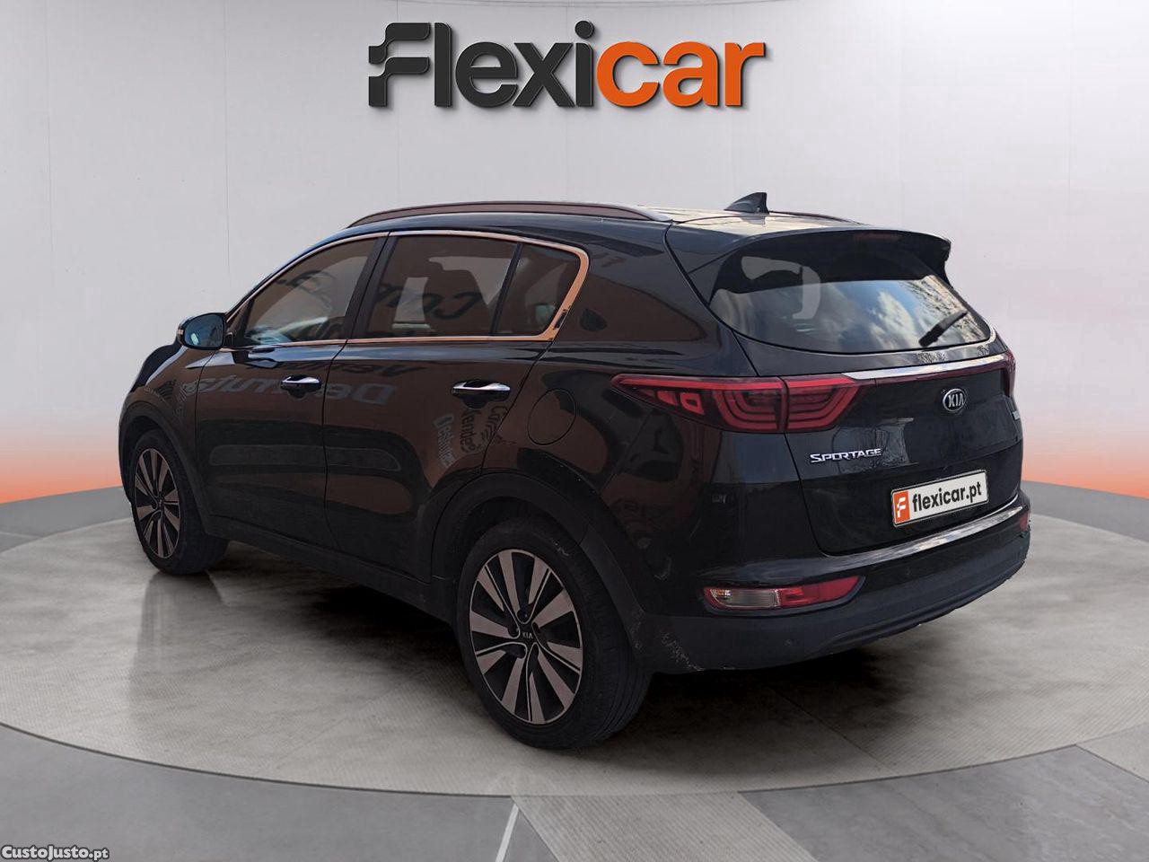 Kia Sportage 1.7 CRDI ISG TX — fotografia 13