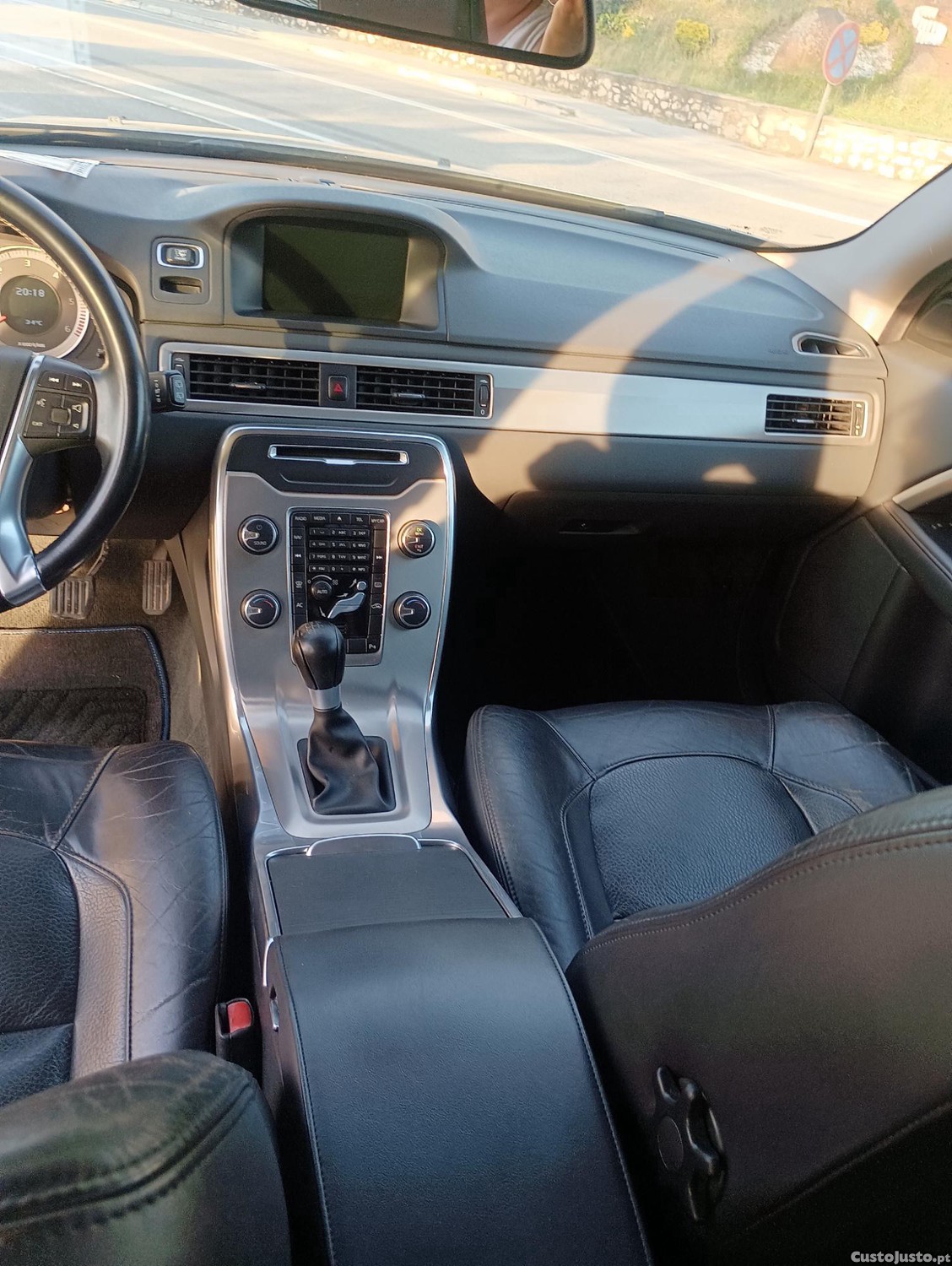 Volvo V70 D4 SUMMUM 2.0 — fotografia 7
