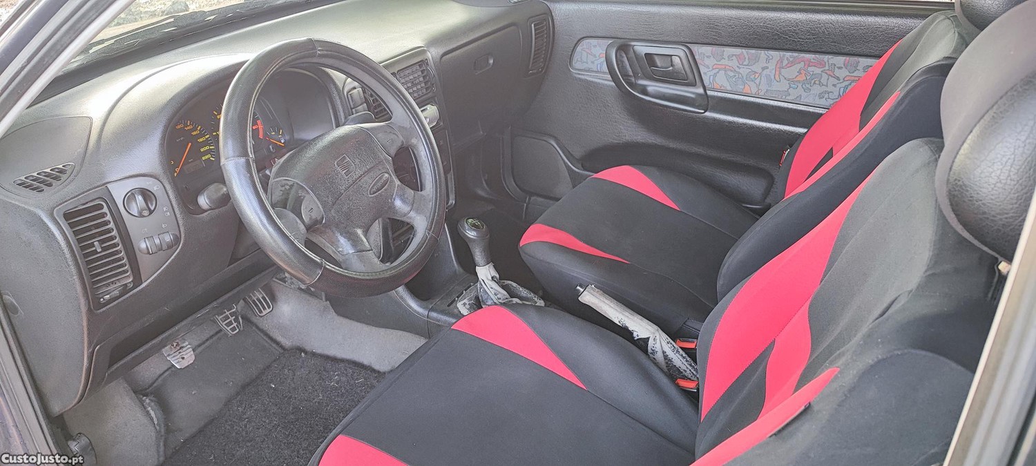 Seat Ibiza 6K — photo 3
