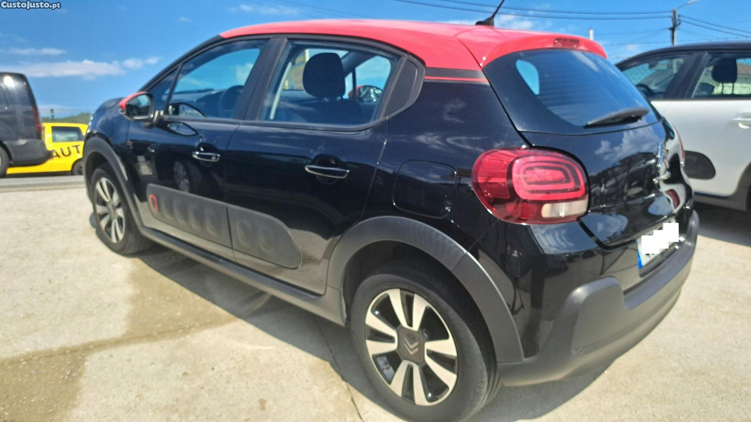 Citroën C3 1.2 PureTech Feel — fotografia 3