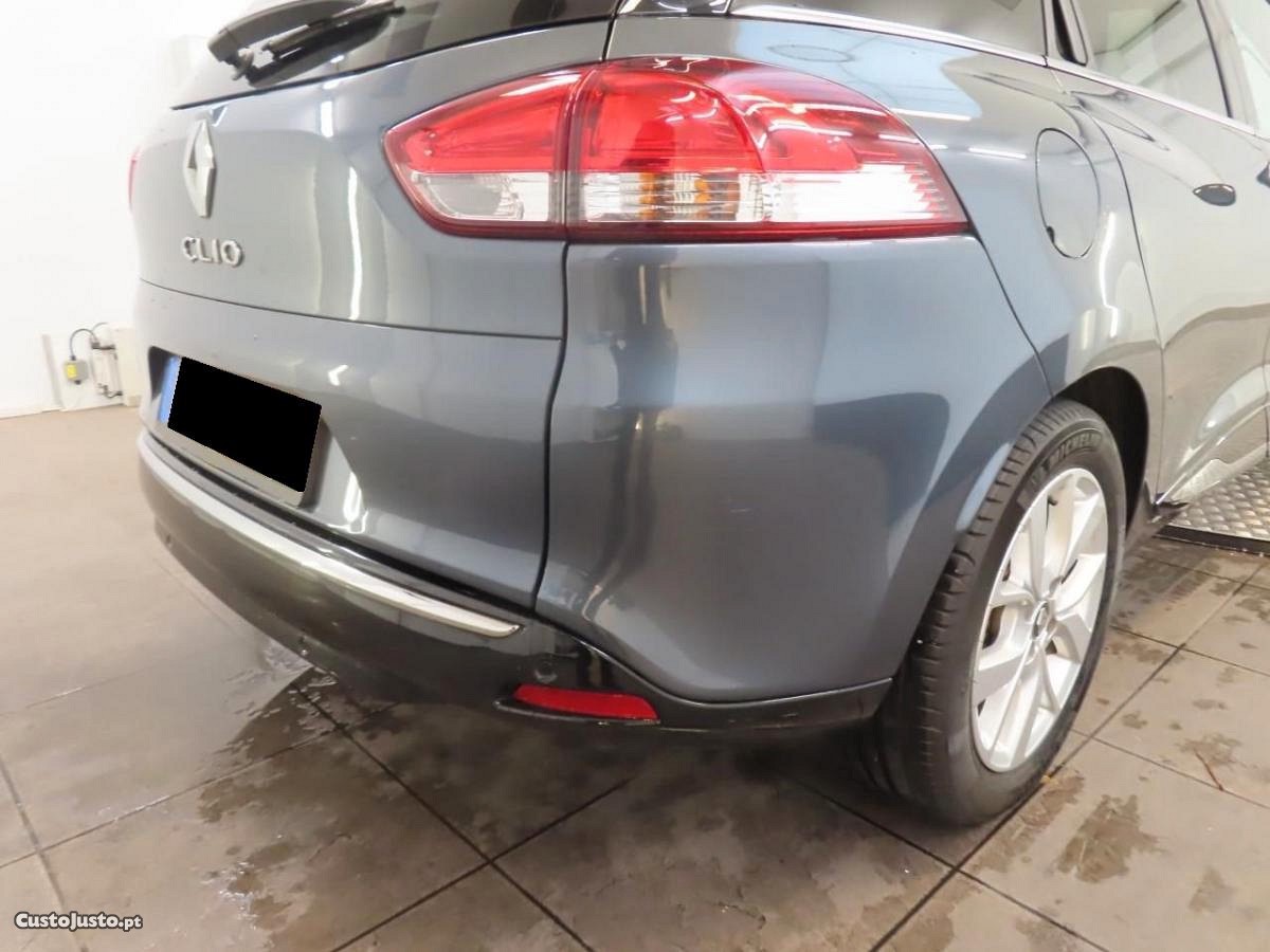 Renault Clio 1.5 DCI — fotografia 6