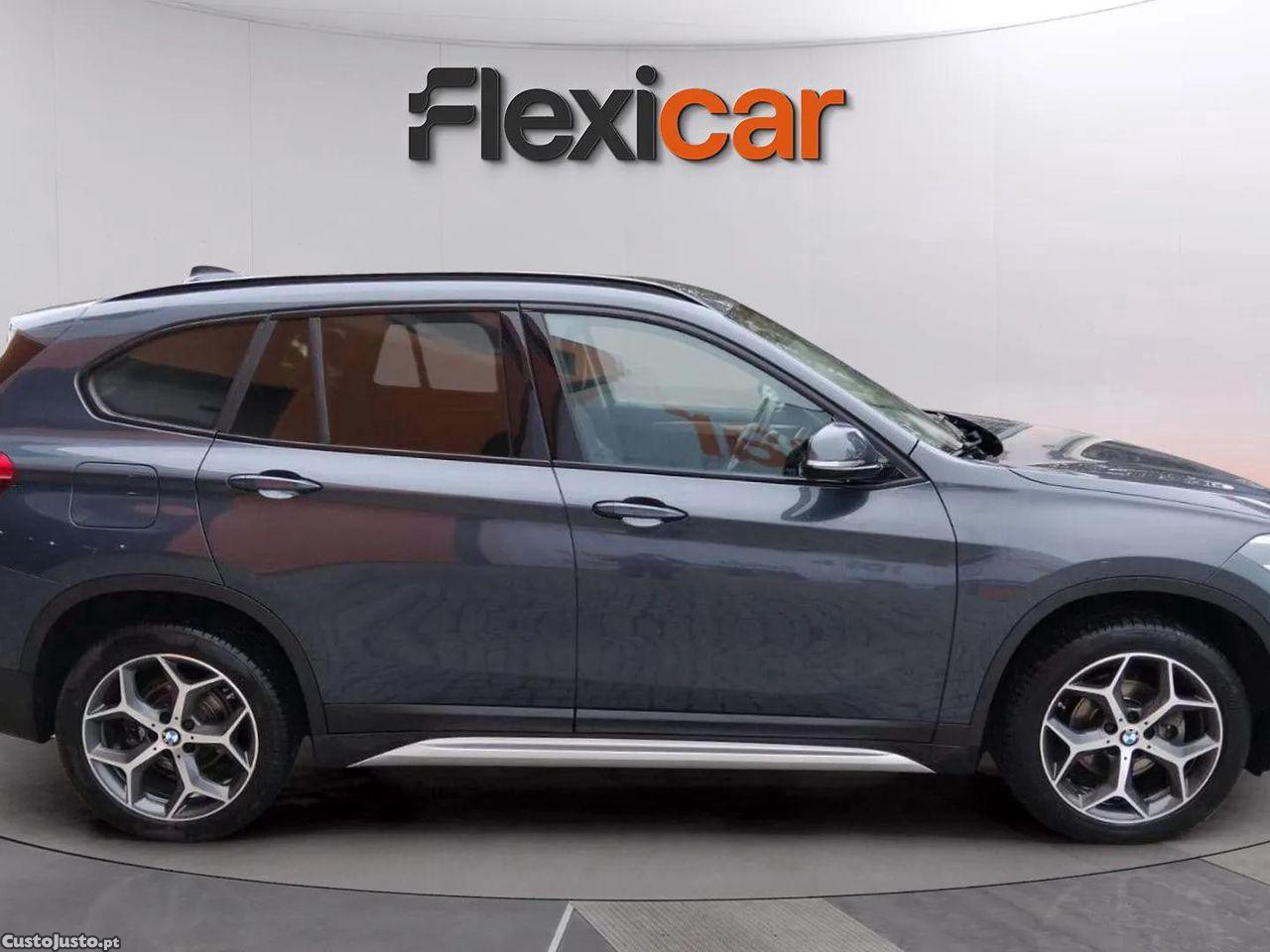 BMW X1 16d sDrive Auto — fotografia 21