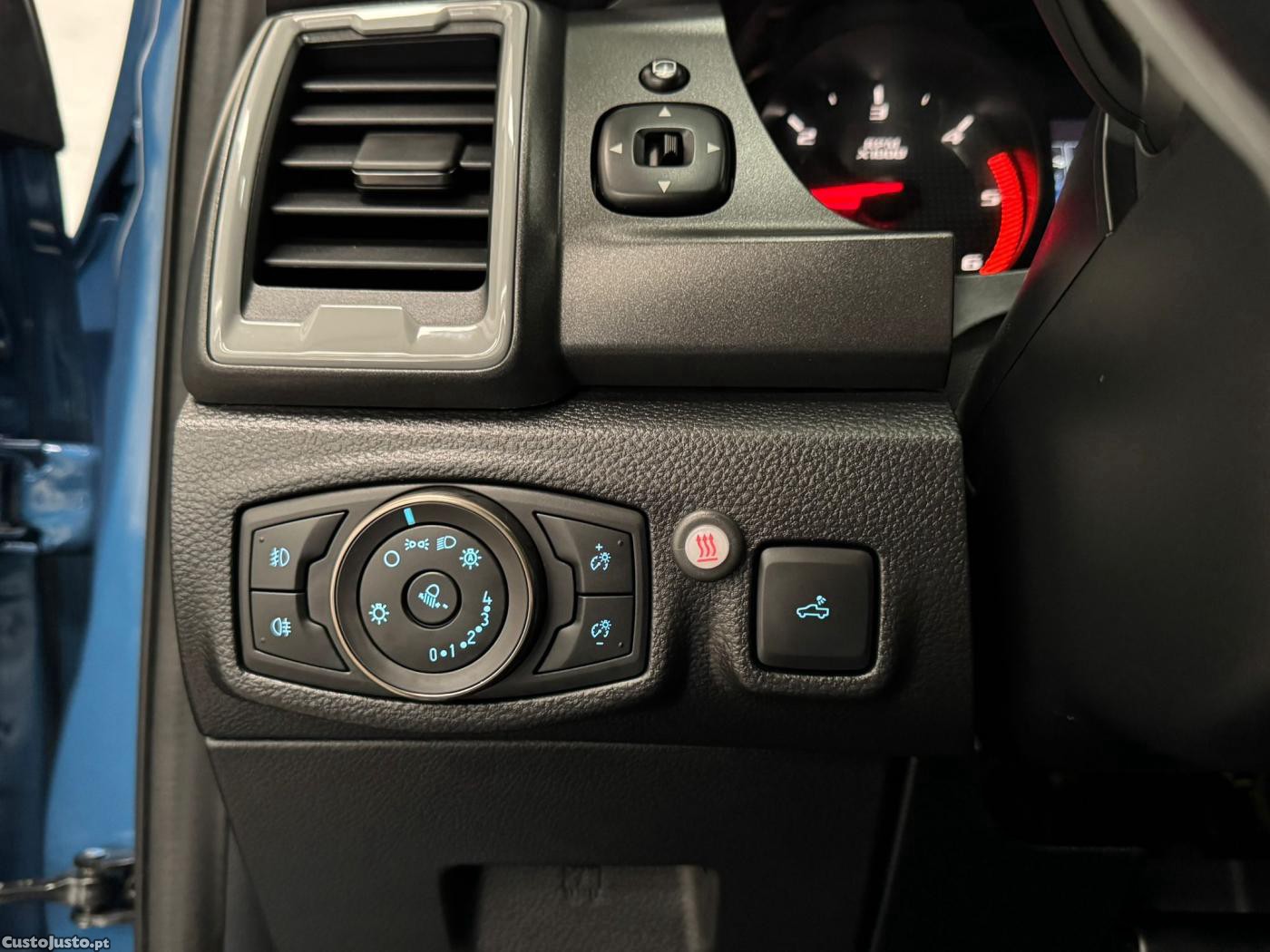 Ford Ranger 2.0 TDCi CD Raptor 4 — fotografia 6