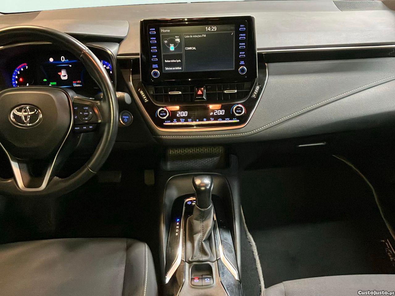 Toyota Corolla Touring Sports 1.8 Hybrid Comfort — fotografia 14