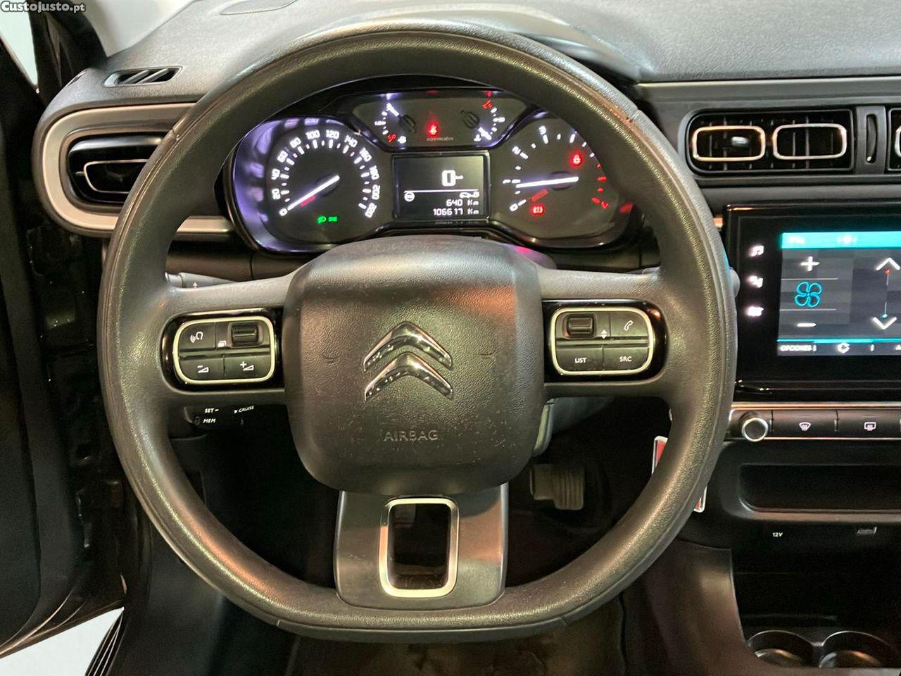Citroën C3 1.2 PureTech C-Series — fotografia 13