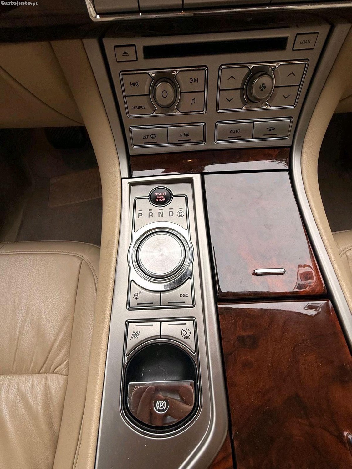 Jaguar XF Luxury Edition — photo 5