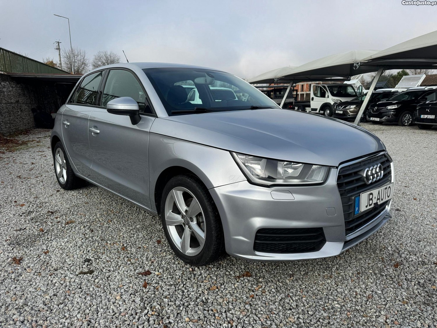 Audi A1 Sportback 1.4 TDI Sport - 16 — photo 3