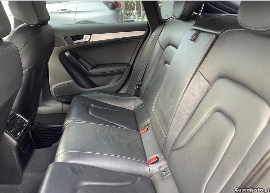 Audi A5 S-LINE - 10 foto 4