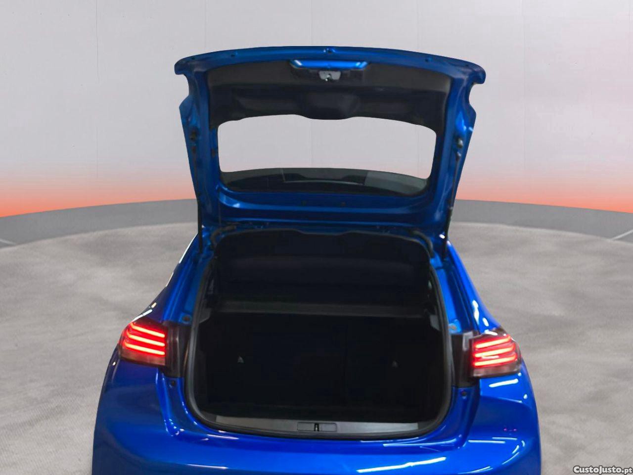 Peugeot 208 1.2 PureTech Allure — fotografia 5