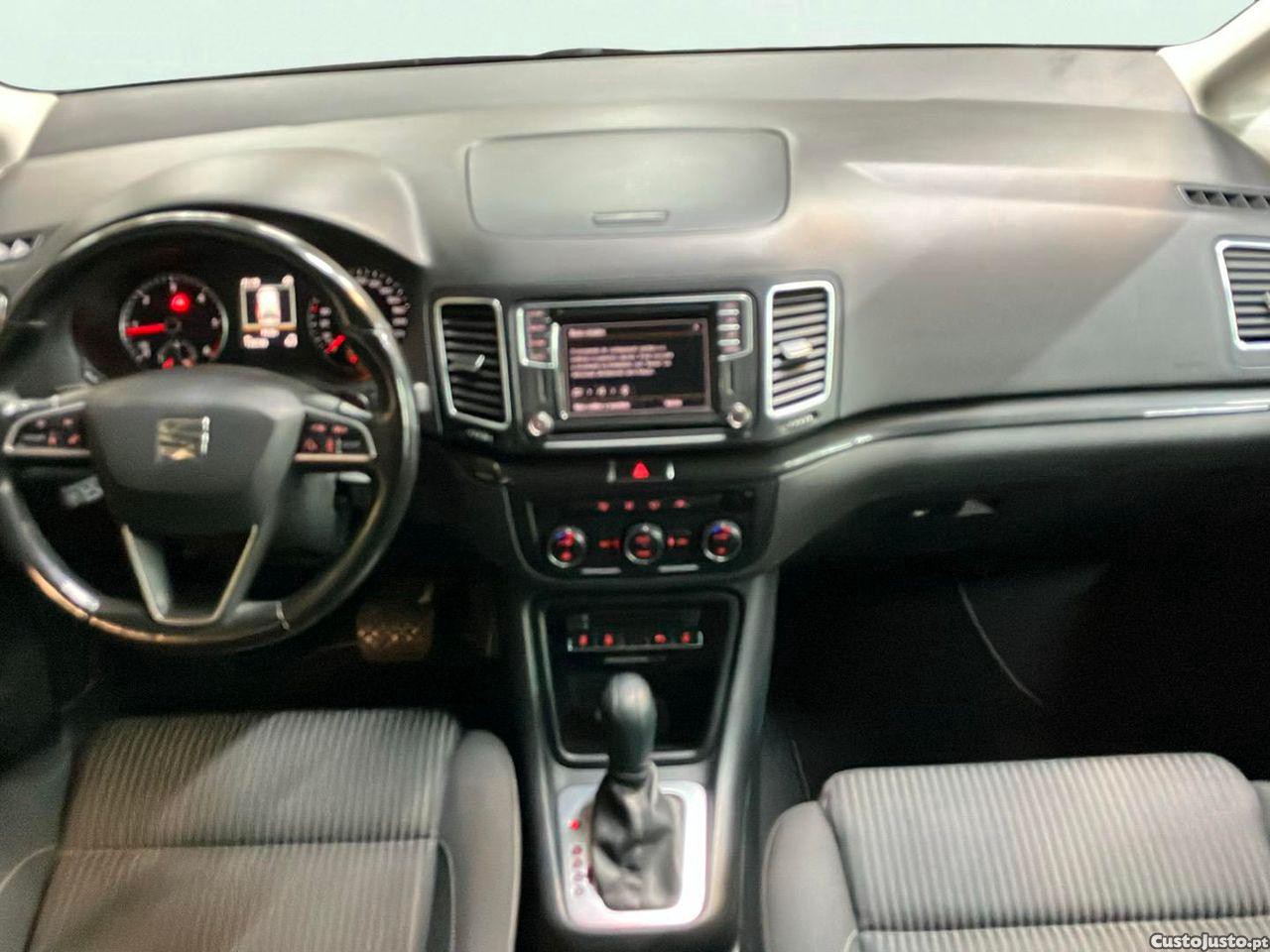 SEAT Alhambra 2.0 TDi Style DSG — fotografia 13