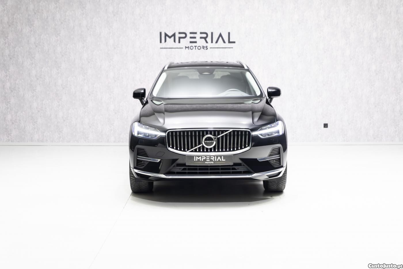 Volvo XC 60 2.0 T6 PHEV Core AWD — fotografia 24