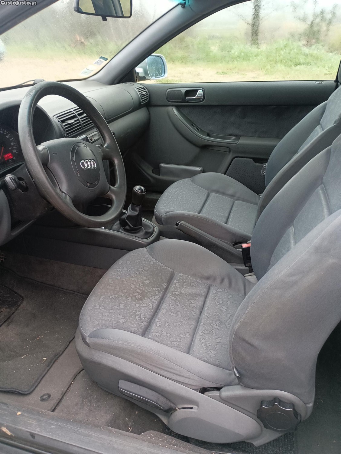 Audi A3 1.6i — fotografia 5