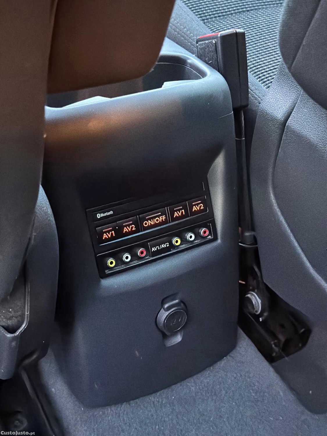 Peugeot 5008 1.6 HDI | 7 LUGARES — fotografia 4