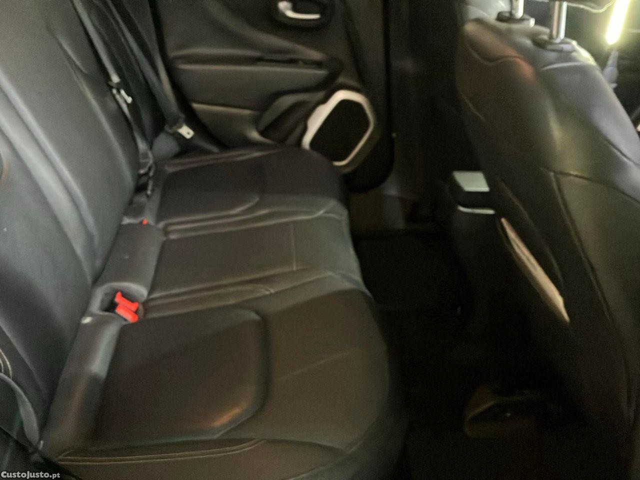 Jeep Renegade 1.6 MJD Limited — fotografia 7