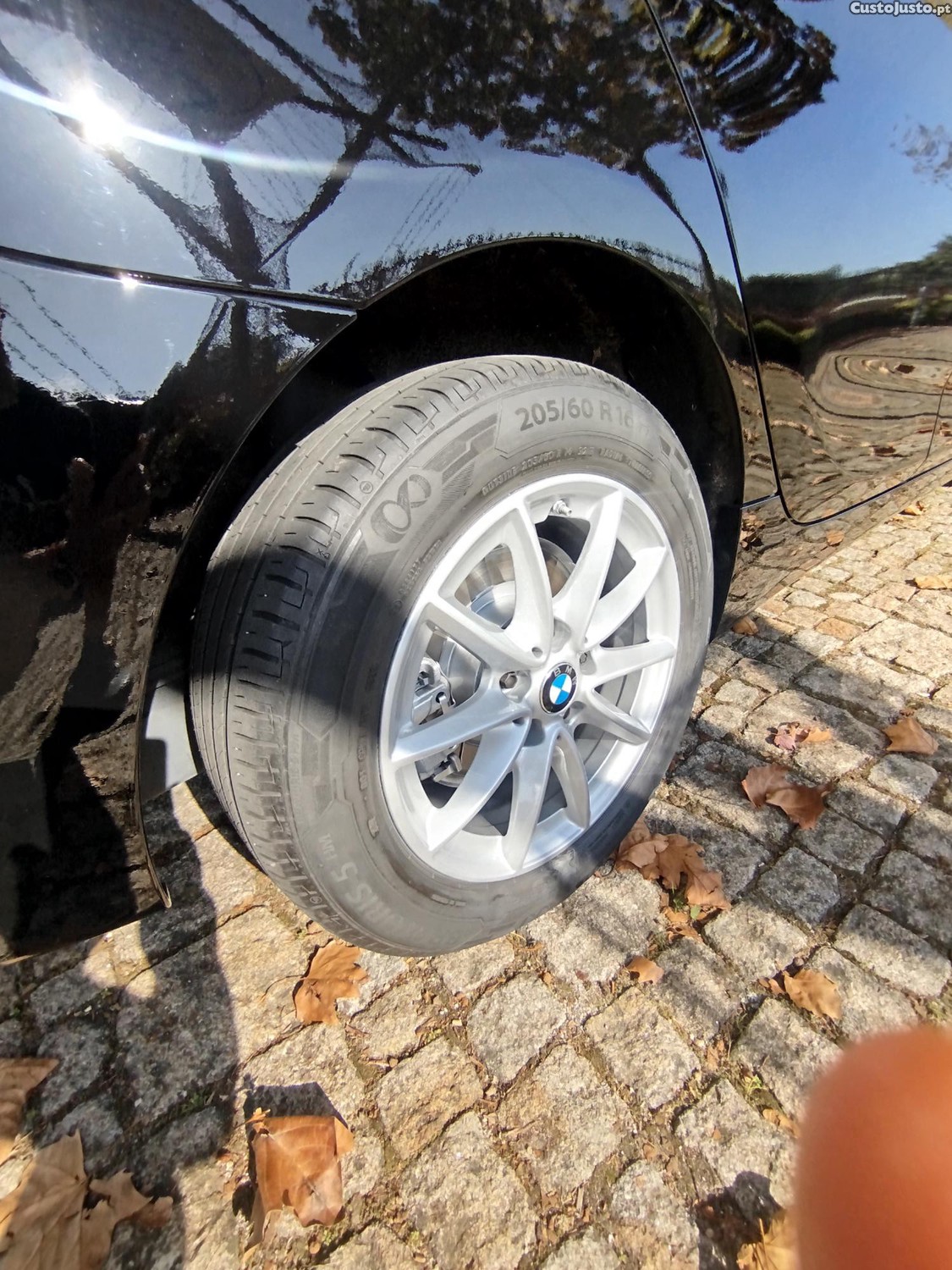 BMW 216 Active Tourer — fotografia 4