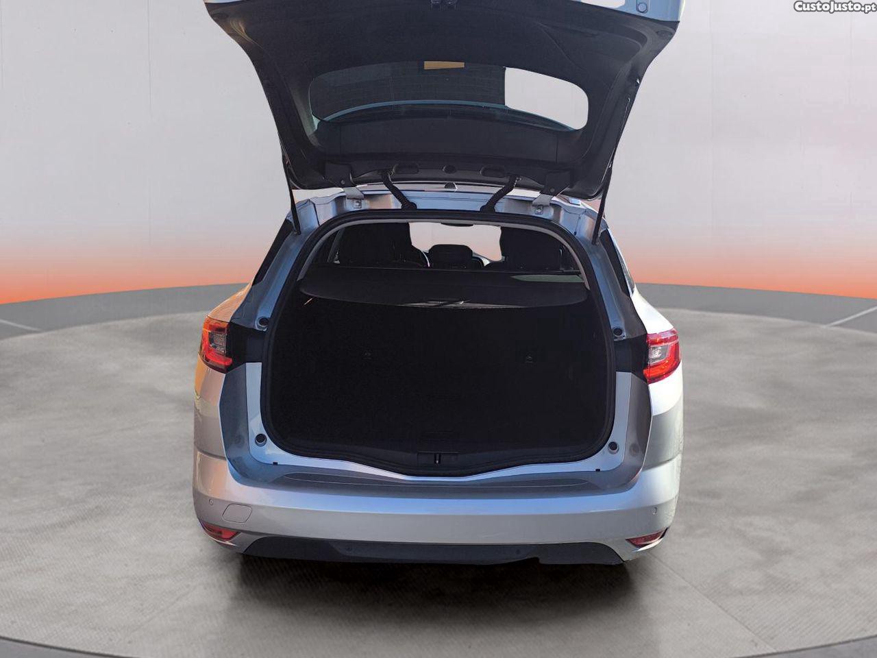 Renault Mégane Sport Tourer 1.5 Blue dCi Limited — fotografia 9