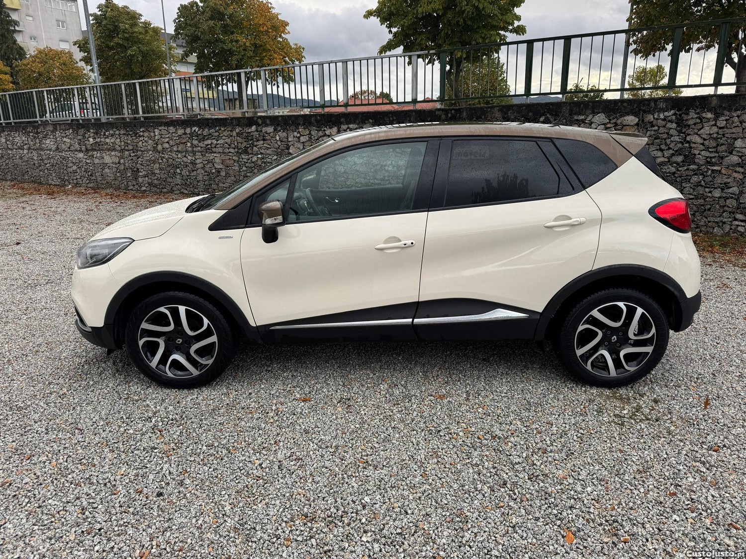 Renault Captur 1.2 TCe Exclusive EDC - 16 — photo 5