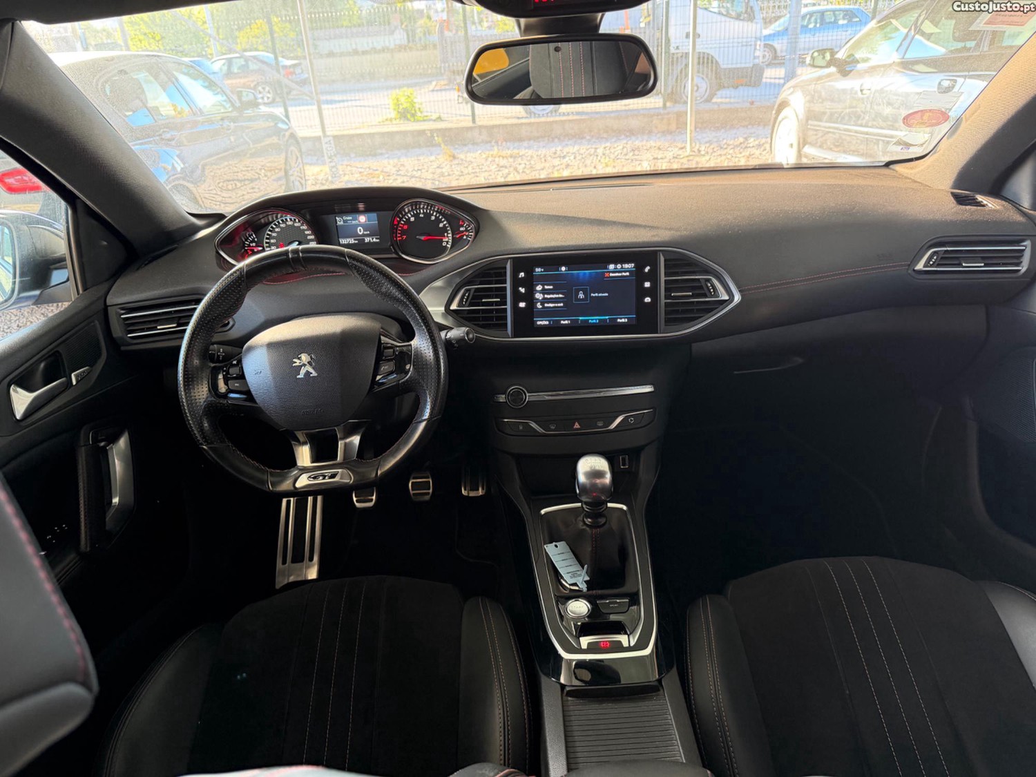 Peugeot 308 Gt — photo 4