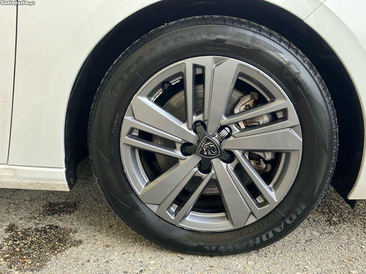Peugeot 308 1.5 BlueHDi Active Pack — fotografia 2