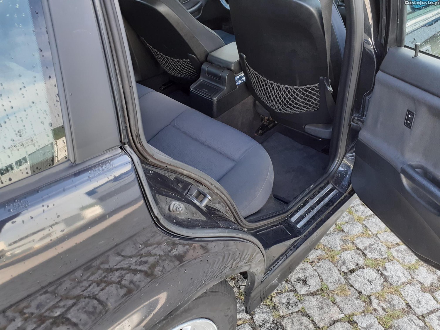BMW 318 Touring — fotografia 5