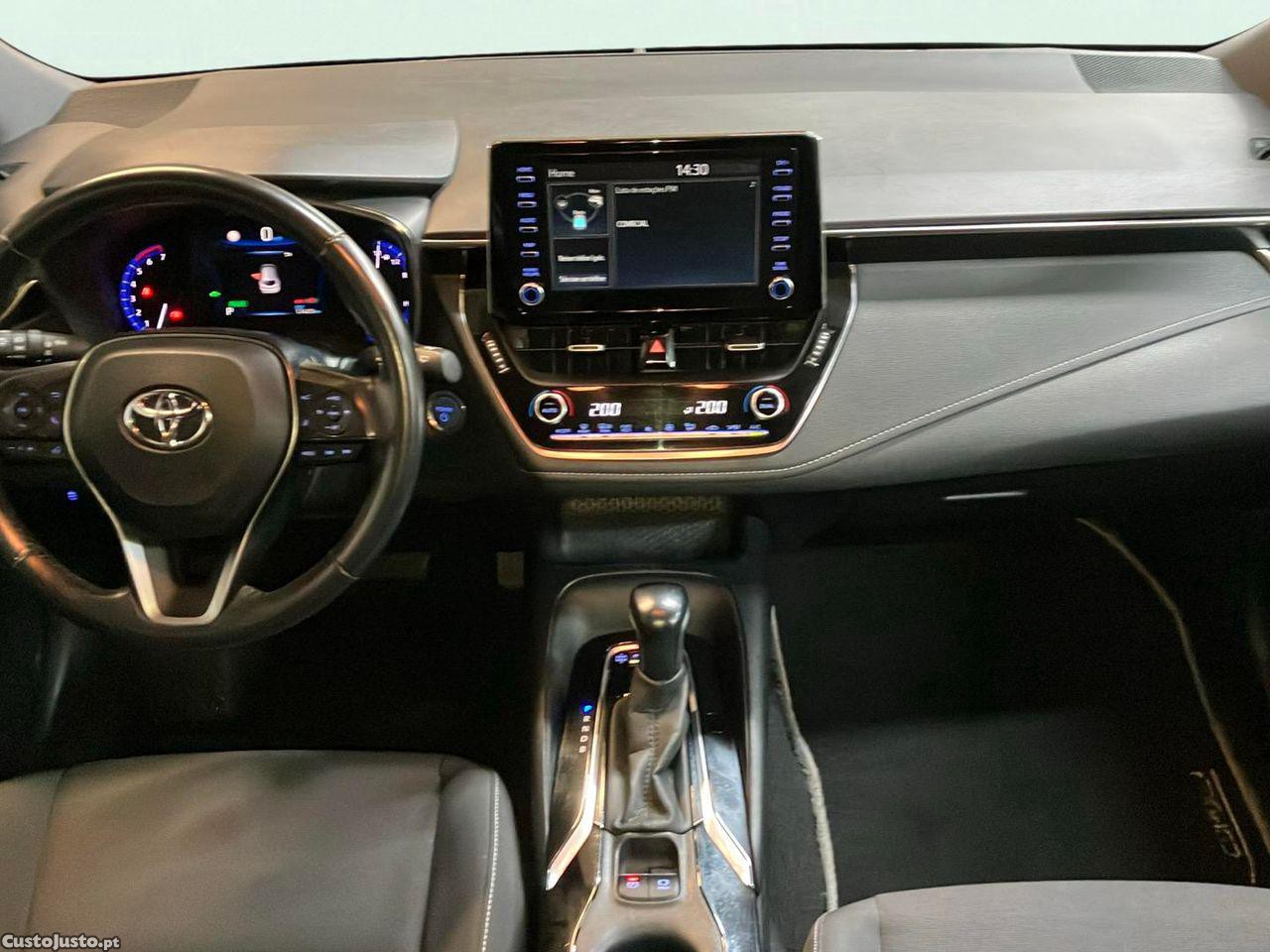 Toyota Corolla Touring Sports 1.8 Hybrid Comfort — fotografia 12