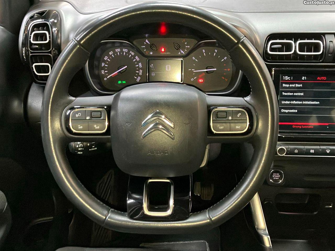 Citroën C3 1.5 BlueHDi Shine — fotografia 14