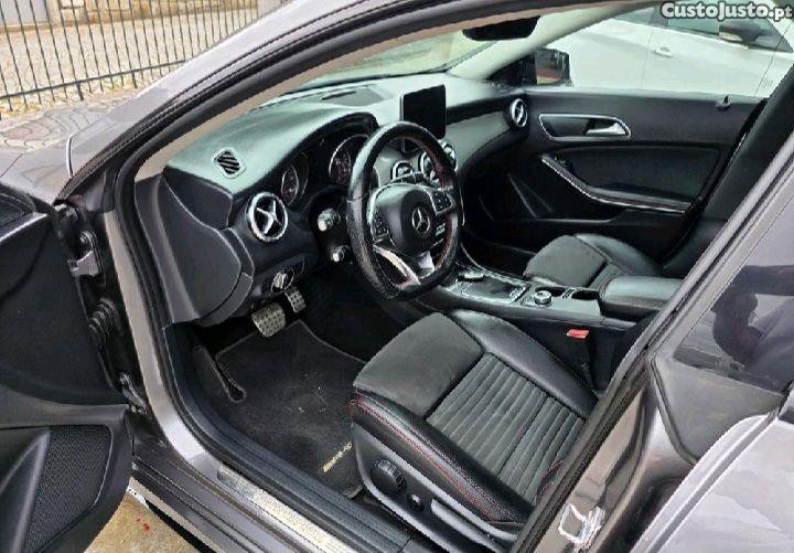 Mercedes-Benz CLA 200 CDi AMG Line Aut — fotografia 8