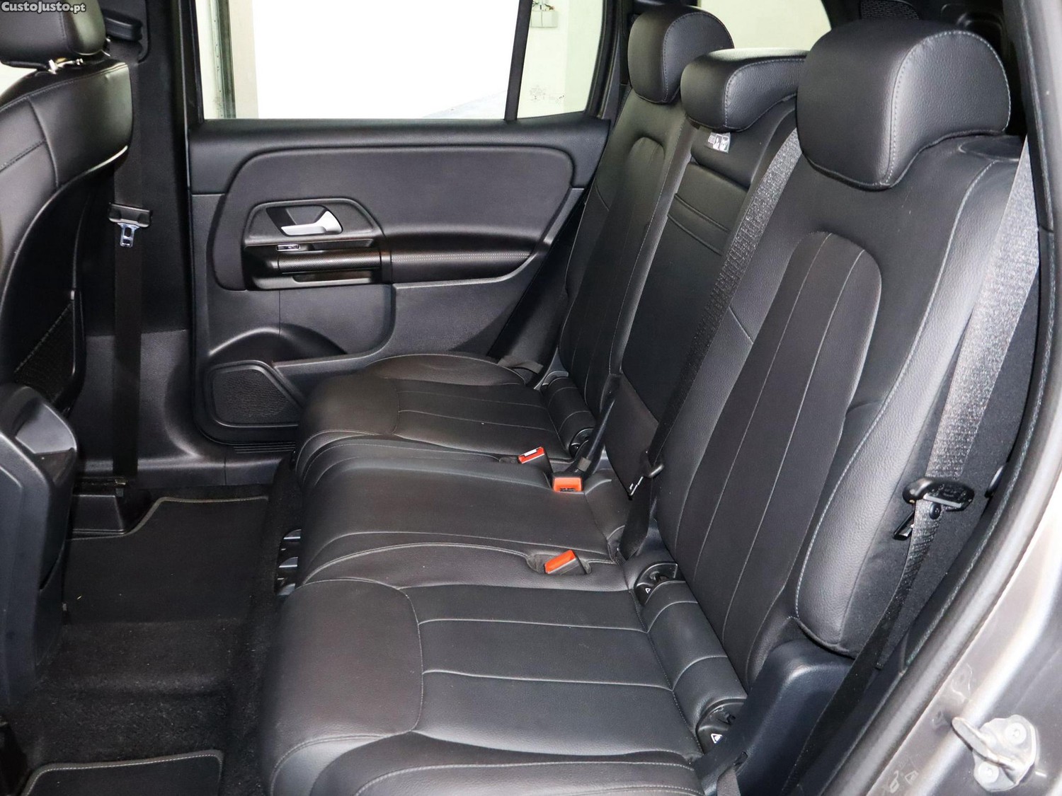 Mercedes-Benz GLB 180 d Style — fotografia 14