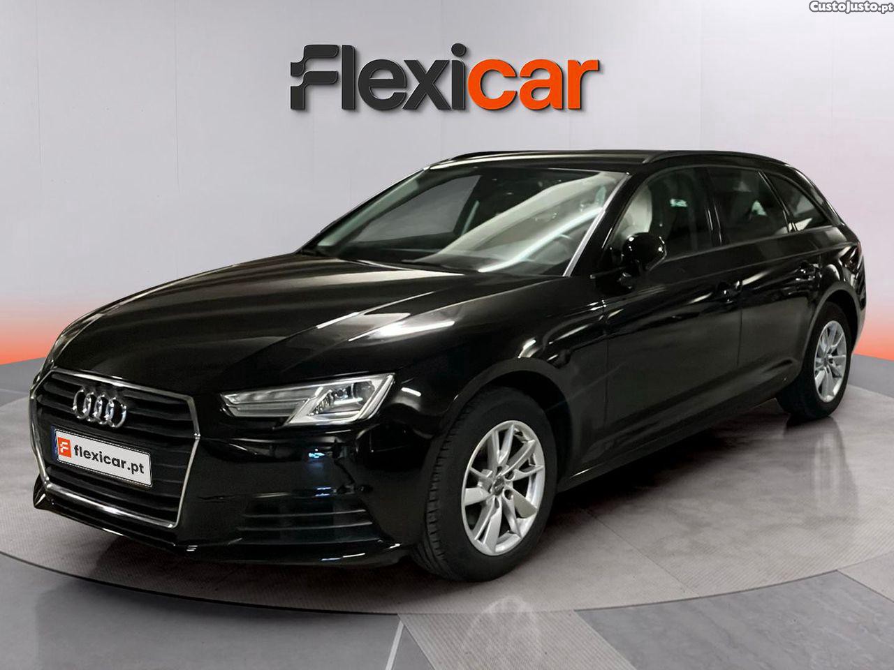 Audi A4 2.0 TDI Advance — fotografia 21